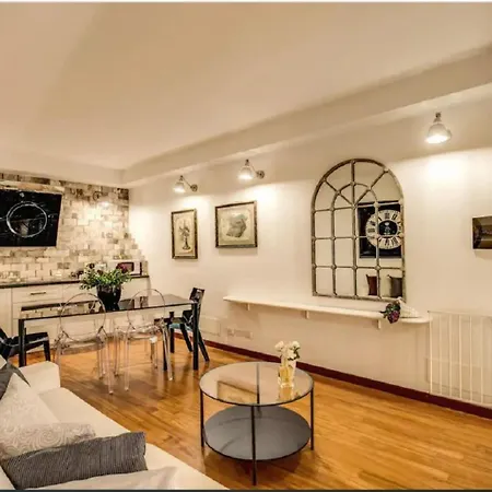 Apartament Un Relax A Fontana Di Trevi